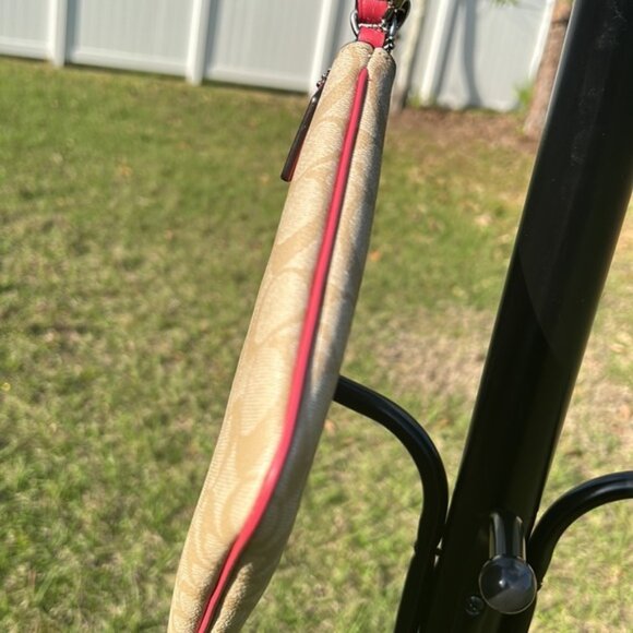 New Coach large gallery pouch - Picture 7 of 16